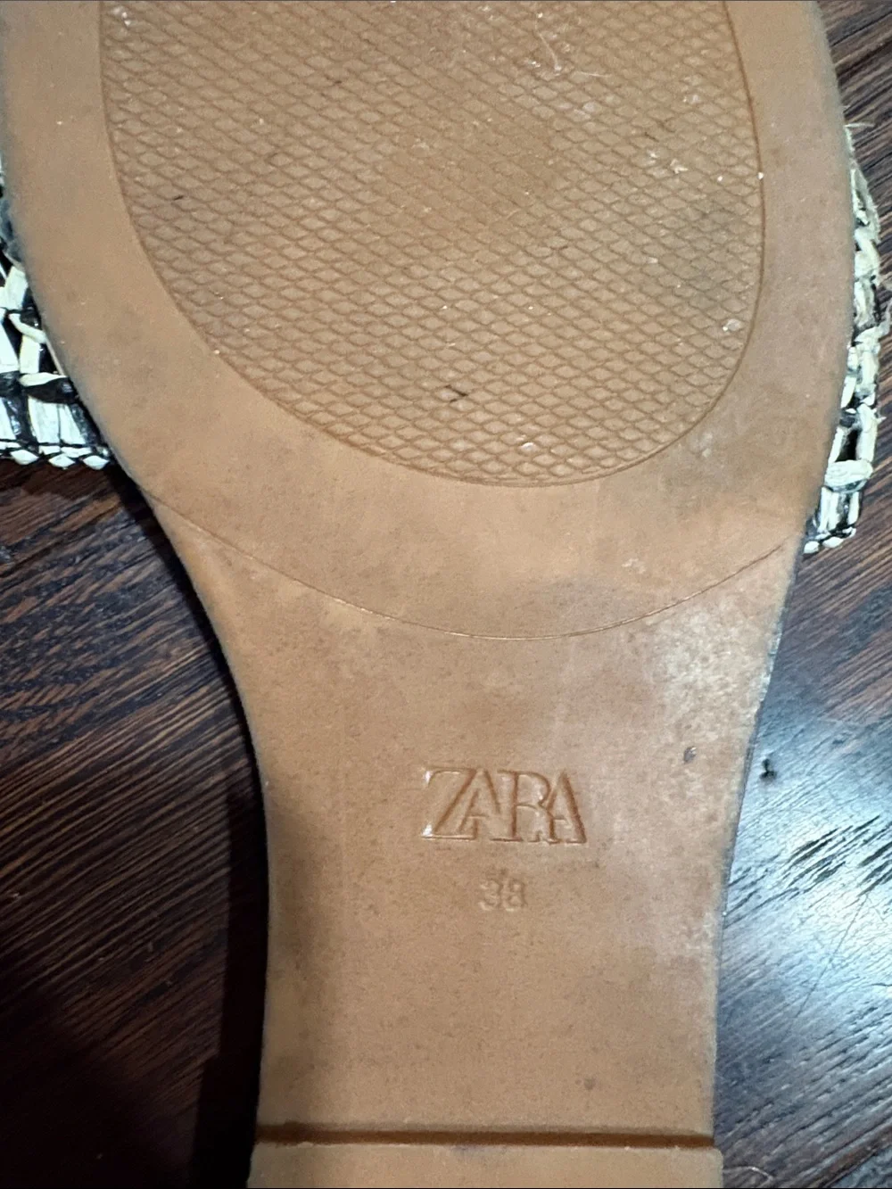 Zara Woven Sandals - Picture 6 of 6